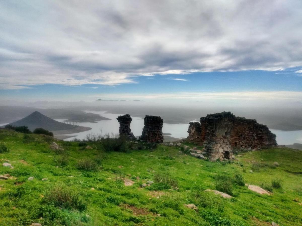 Casa Relojero Villa Zarza-Capilla Esterno foto